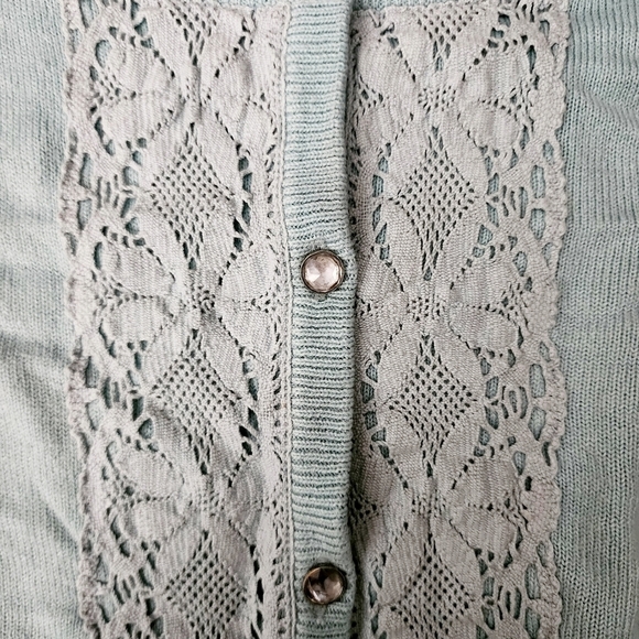 Van Heusen Seafoam Teal Lace Cardigan Women's XS Round Neck Snap Buttons Preppy - Picture 3 of 7